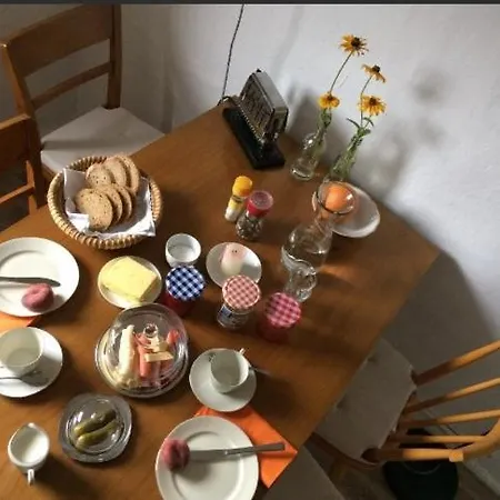 Garden Nuernberger Land 2 Bis 3 Bed and Breakfast